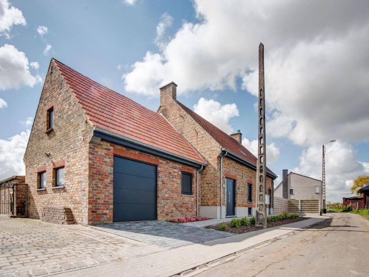 Holiday Home In Koekelare Exterior photo